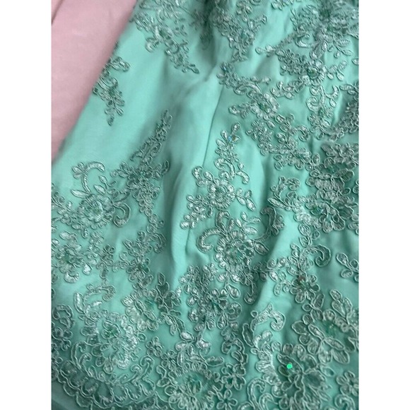 Lavetir Gown Dress Women's 18 Plus Green Floral Maxi Jewel Neck Sleeveless New - Picture 9 of 16